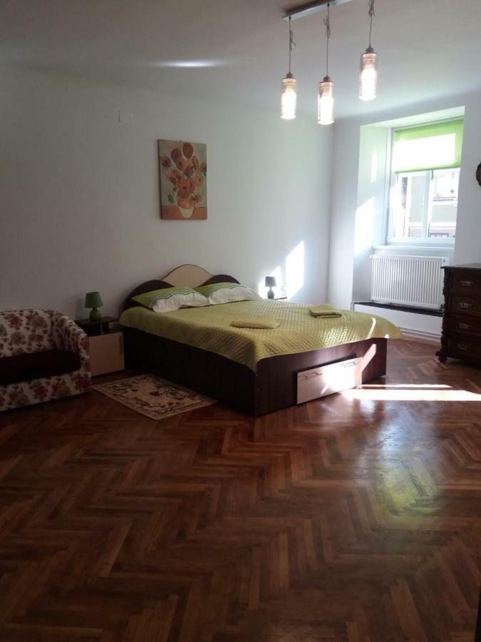 Charming Downtown Appartamento *